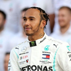 Meet your Posher, Mia